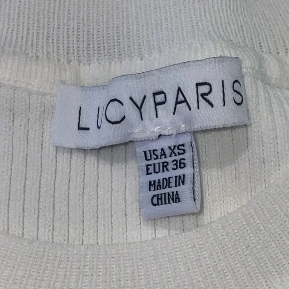 SUPER CUTE Lucy Paris white ruffled eyelet top XS - Picture 4 of 5